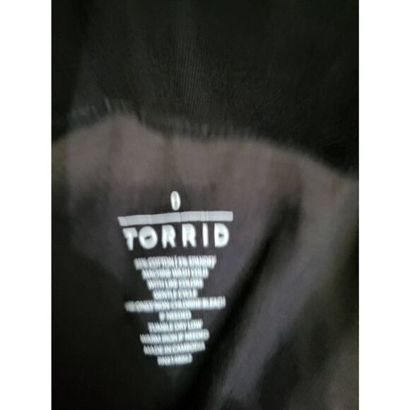 Torrid Premium Side Lace Up Leggings - Picture 5 of 5